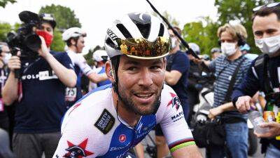 Robbie Macewen - Giro d’Italia 2022 Stage 13 LIVE – Can Mark Cavendish survive early climb and force sprint showdown? - eurosport.com - Belgium - Netherlands - Spain - Italy - Colombia - Australia - Bahrain -  Parma