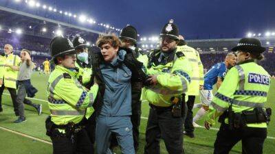 Mikel Arteta - David Moyes - Ham United - Patrick Vieira - FA investigating pitch invasions, condemns 'anti-social behaviour' from fans - channelnewsasia.com - Britain