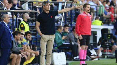 Imanol Alguacil - REAL SOCIEDAD | Imanol: “Con los horarios se están cargando los estadios llenos” - en.as.com - Madrid