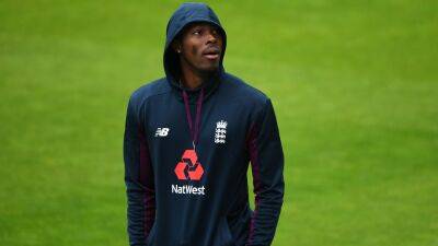Jofra Archer - Sam Curran - Effects of lockdown on bowlers may be playing part in spate of stress fractures - bt.com - London