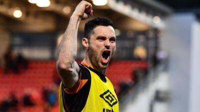Pat Hoban hits winner as Dundalk take the points in Derry
