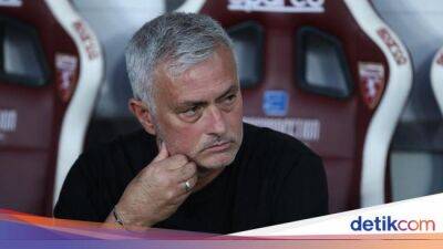 AS Roma Menang, Mourinho kok Menghilang?