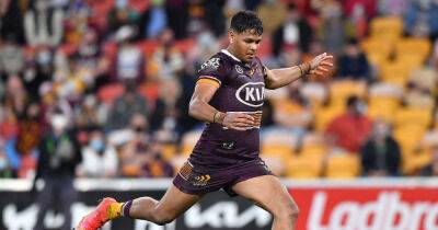 Brisbane Broncos face fight to keep Selwyn Cobbo as 14 clubs declare their interest - msn.com