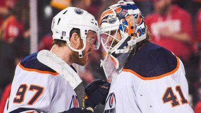 Jacob Markstrom - Jay Woodcroft - Edmonton Oilers fight through early deficit, rescinded goals to tie series at 1-1 - espn.com