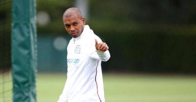 Soccer - Guardiola took my game to the next level, says Man City's Fernandinho