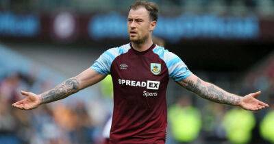 Sean Dyche - Harry Kane - Lucas Digne - Ashley Barnes - Burnley striker claims even referees want Clarets relegated from the Premier League - msn.com