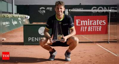 Ruud retains Geneva title with victory over battling Sousa