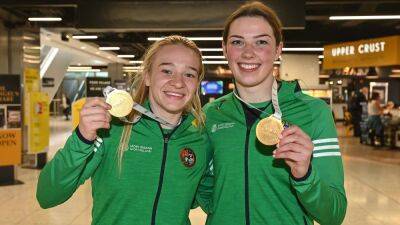 Joyous homecoming for world champions Amy Broadhurst and Lisa O'Rourke