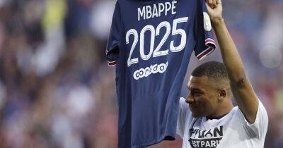 Soccer-Mbappe signs contract extension with PSG until 2025