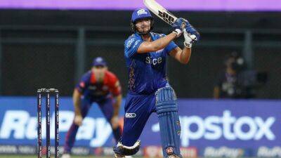 IPL 2022: Mumbai Indians Star Tim David Reveals He Received A Message From Faf du Plessis Before DC Clash