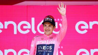 Richard Carapaz - Giro d’Italia 2022 Stage 15 LIVE – Richard Carapaz defends pink as Jai Hindley, Joao Almeida lurk - eurosport.com