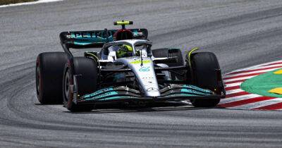 Lewis Hamilton - George Russell - Kevin Magnussen - Hamilton wonders what was possible without K-Mag ‘punch’ - msn.com - Spain