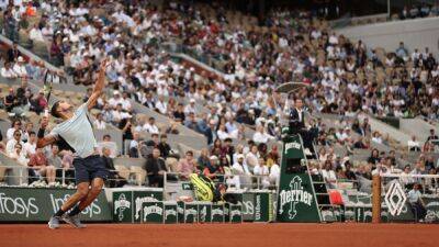 Carlos Alcaraz - Roland Garros - Philippe Chatrier - Carlos Alcaraz, de novato a favorito en Roland Garros - en.as.com