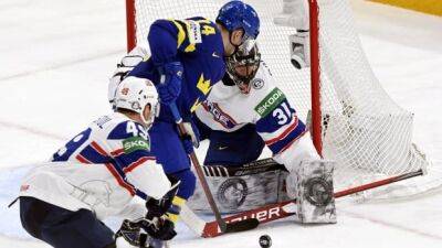 Sweden beats Norway for 5th win in 6 games at men's hockey worlds