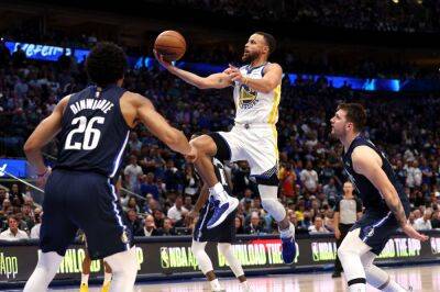 Andrew Wiggins - Dominic Thiem - Spencer Dinwiddie - Luka Doncic - Jalen Brunson - Justin Thomas - Alex Palou - Curry, Warriors take 3-0 lead on Mavericks with 109-100 victory - arabnews.com - Britain - France - county Dallas - county Maverick -  Indianapolis - county Scott -  Portland - state Oklahoma - county Dixon