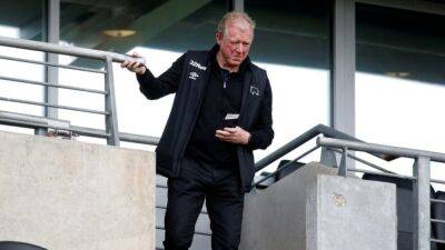 McClaren, Van der Gaag appointed to Man Utd's backroom staff