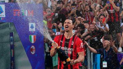 Zlatan Ibrahimović revels in AC Milan's first Serie A title in 11 years, dedicates trophy to Mino Raiola
