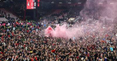 Scott Parker - Three off-duty police officers caught on CCTV taking part in Bournemouth pitch invasion - msn.com