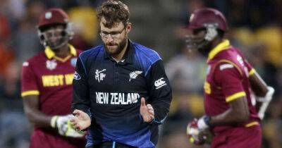 Cricket-Former New Zealand skipper Vettori joins Australia staff