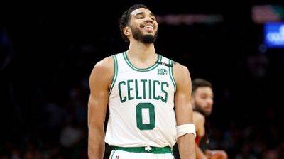 Celtics turn for ECF blowout, beat Heat by 20 to even series 2-2
