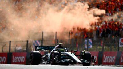 Lewis Hamilton - George Russell - F1 | Hamilton pidió la retirada - en.as.com - Australia