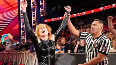 Becky Lynch - Bianca Belair - Wwe Raw - WWE Raw: Becky Lynch secures title opportunity at Hell in a Cell - givemesport.com