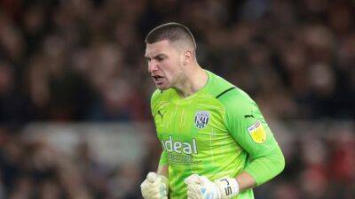 England keeper Johnstone released by West Brom