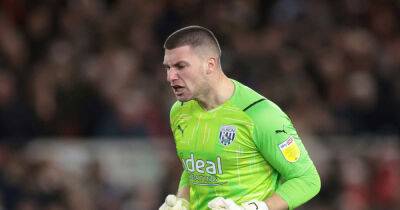 Soccer-England keeper Johnstone released by West Brom