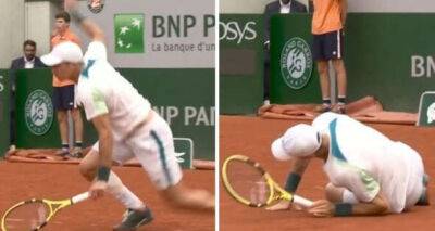 Andy Murray - Daniil Medvedev - Sam Smith - Daniil Medvedev opponent collapses during French Open match and could be penalised - msn.com - France - Argentina