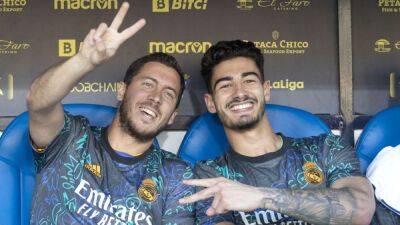 Hazard se queda
