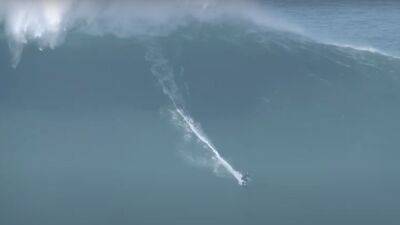 Nazaré | 26,21 metros: Sebastian Steudtner surfea la mayor ola de la historia - en.as.com - Portugal