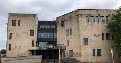 Thief who snatched iPhone from pregnant woman avoids jail - manchestereveningnews.co.uk - Manchester