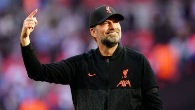 Liverpool boss Jurgen Klopp wins the League Managers’ Association award