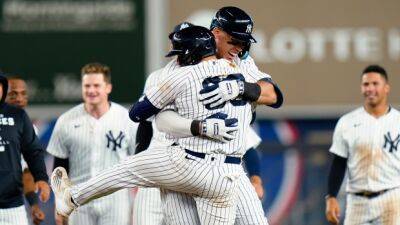 Giancarlo Stanton - Trevino lifts Yanks over O's in 11; LeMahieu, Stanton hurt - tsn.ca - New York -  New York - state Texas - county Baker -  Baltimore - county Bryan