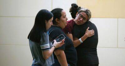 US school shooting death toll 'expected to rise' with 21 already dead - manchestereveningnews.co.uk - Usa - county Buffalo - state New York - state Texas -  Sandy - state Connecticut
