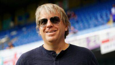 Boris Johnson - Todd Boehly - El gobierno británico da el "sí" a la venta del Chelsea - en.as.com