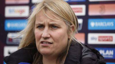 Chelsea's Hayes named WSL Manager of the Season