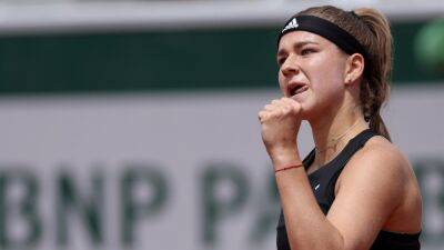 French Open - Karolina Muchova returns to form to down fourth seed Maria Sakkari in second round