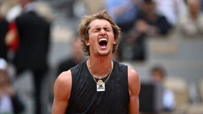 Roland Garros - Alexander Zverev - Sebastian Baez - Philippe Chatrier - Zverev saves match point in five-set thriller en route to third round in Paris - channelnewsasia.com - France - Germany - Usa - Argentina -  Paris