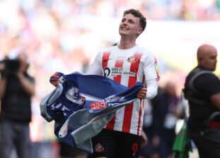 2 in, 1 out: The transfer scenarios that might play out at Sunderland early in the summer transfer window
