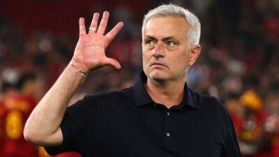 Jose Mourinho hails Roma players after overcoming Feyenoord and fatigue factor