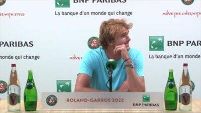 French Open - 'Look at me when I'm giving you an answer' - Alexander Zverev snaps at reporter over phone