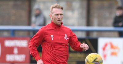 Raith Rovers to appoint Scott Agnew assistant boss as Airdrie release player