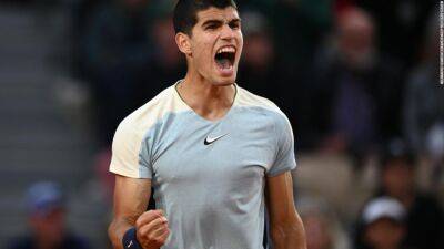 Carlos Alcaraz and Alexander Zverev triumph in five-set thrillers at the French Open