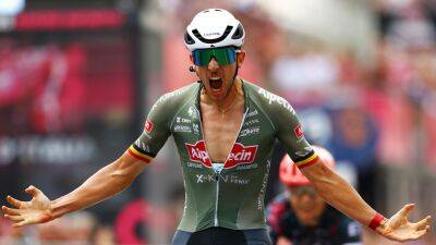 Mark Cavendish - Giro d’Italia 2022 - Dries De Bondt denies sprinters to seal stunning Stage 18 win from break - eurosport.com