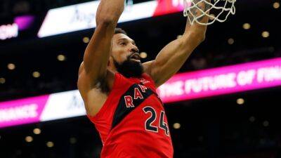 Orlando Magic - Raps' Birch has knee surgery, expected to be ready for camp - tsn.ca - Los Angeles