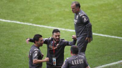 Carlos Corberan turns to Marcelo Bielsa in a bid to lift Huddersfield