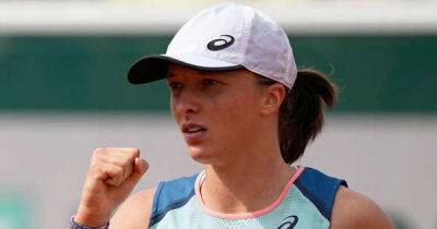 Iga Swiatek - Ash Barty - Karolina Pliskova - Alison Riske - Swiatek breezes into third round of French Open | Pliskova knocked out - msn.com - France