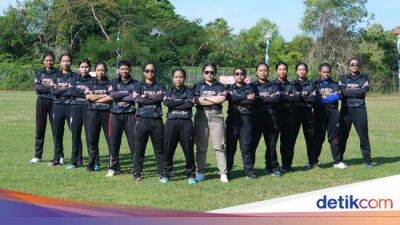 Tim Muda Kriket Putri Indonesia Uji Coba di Kartini Cup VII