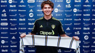 Brenden Aaronson - Leeds sign USMNT attacker Brenden Aaronson - nbcsports.com - Usa - Austria - county Union